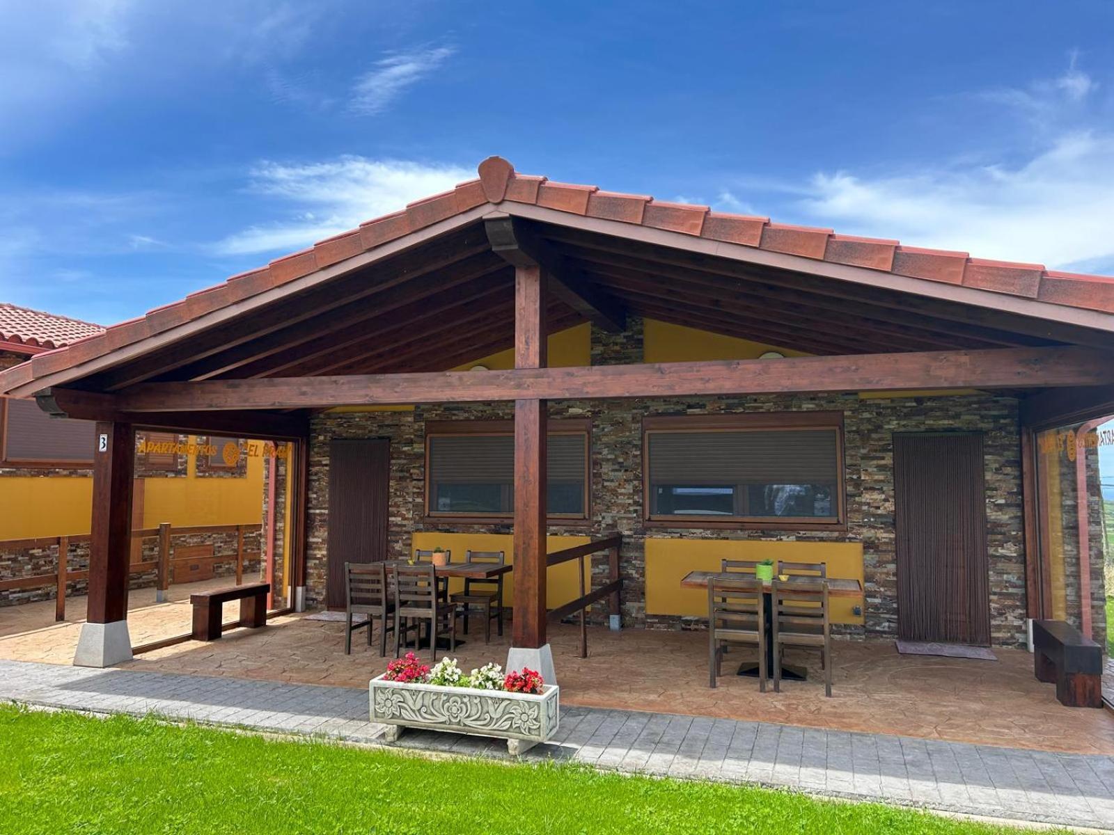 Apartamentos El Prau Ubiarco Exteriör bild